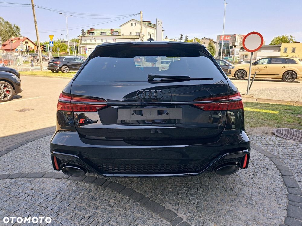 Audi RS6 Avant - 7