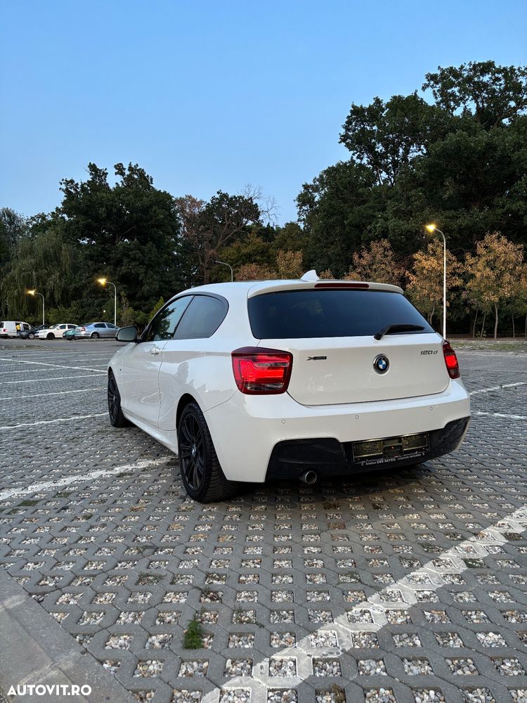 BMW Seria 1 120d xDrive - 9