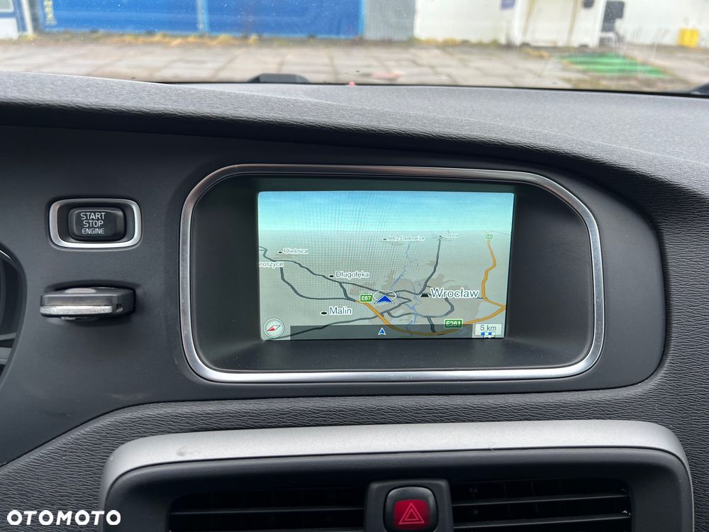 Volvo V40 D2 Kinetic - 16