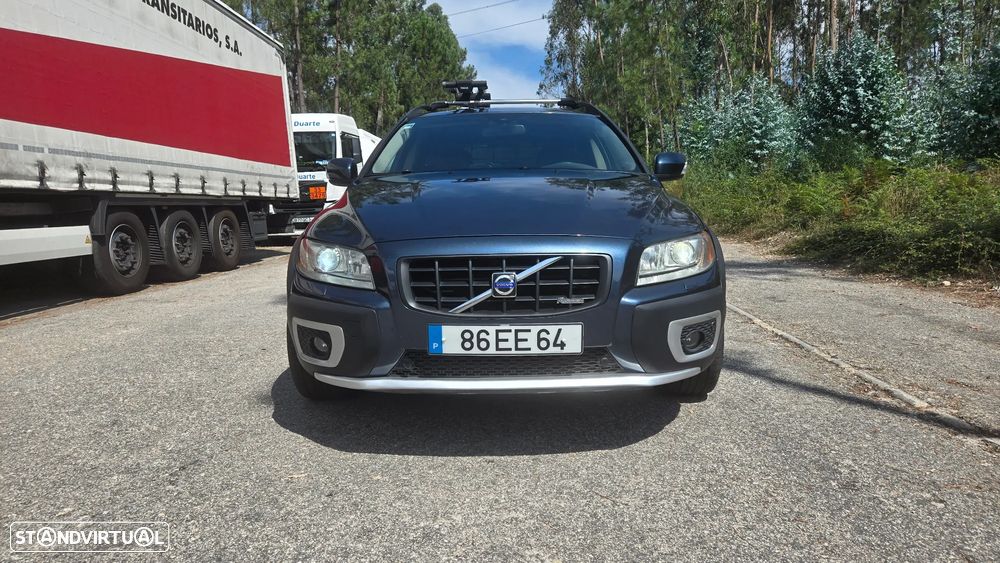 Volvo XC 70 D5 Momentum - 3