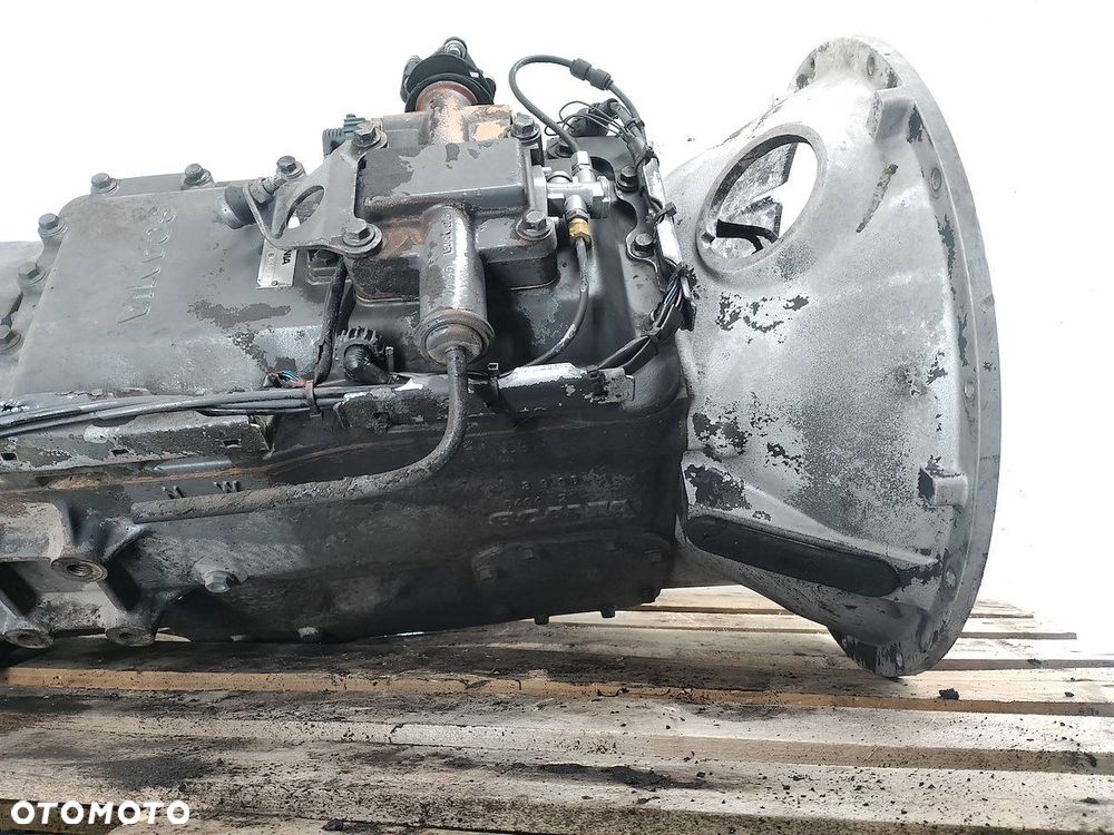 SKRZYNIA BIEGÓW CIĘŻAROWA SCANIA P124 GR900 11.7 D - 6