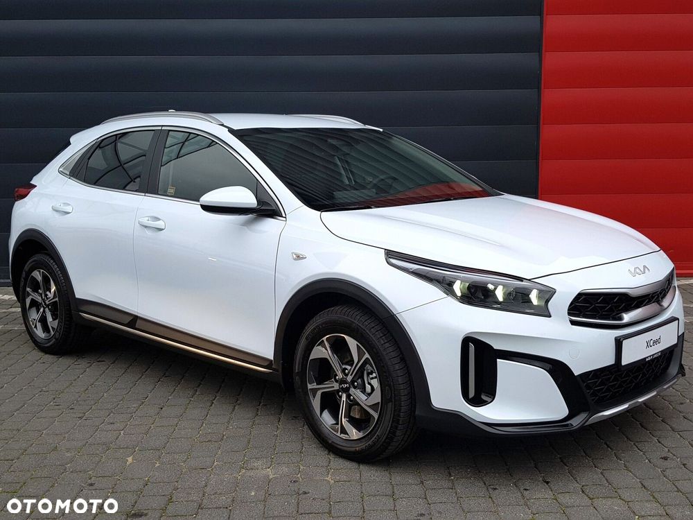 Kia XCeed 1.5 T-GDI M - 3