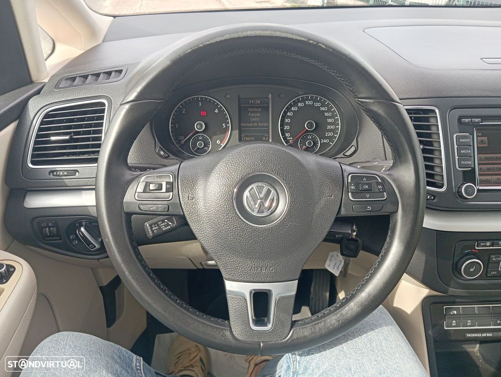VW Sharan 2.0 TDI Highline - 9