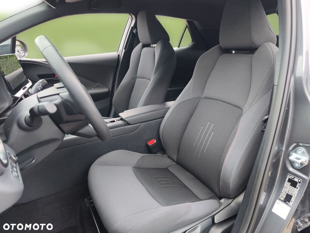 Toyota C-HR - 18