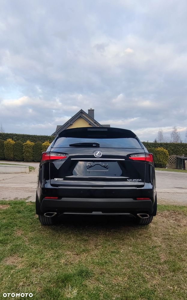 Lexus NX 200t AWD F Sport - 4