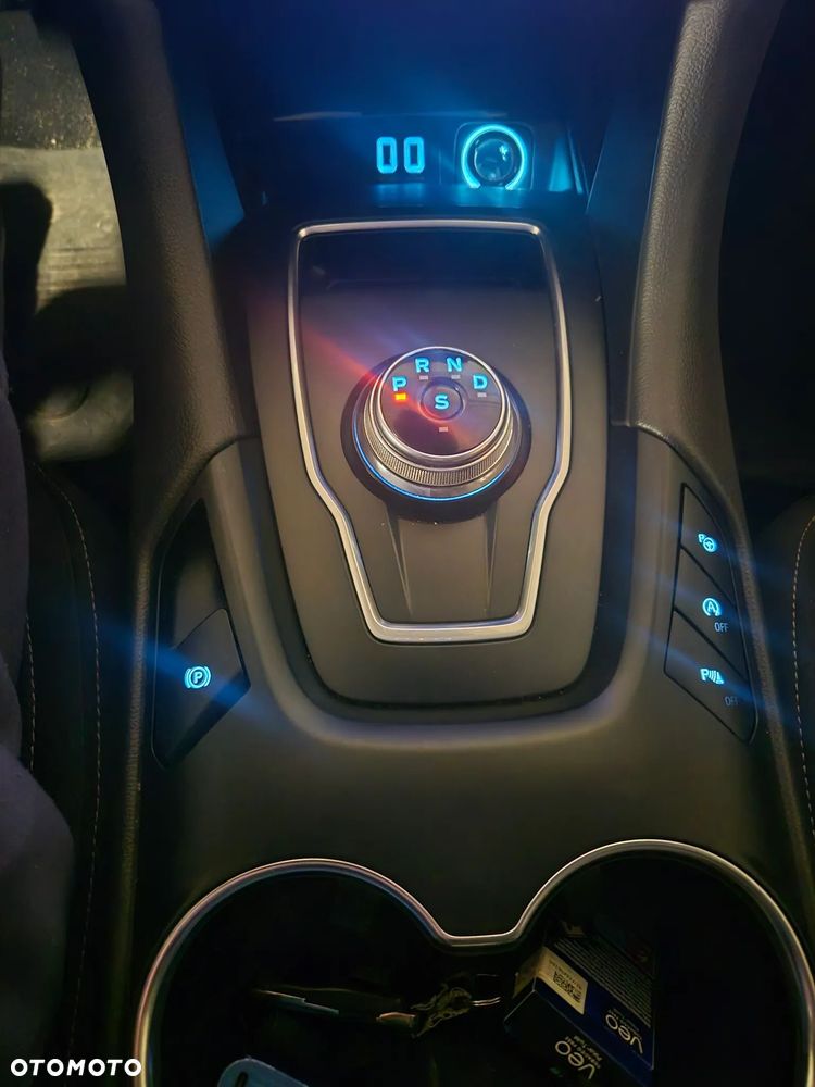 Ford Mondeo 2.0 EcoBlue Titanium - 21
