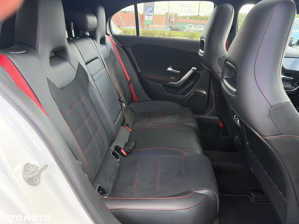Mercedes-Benz Klasa A 45 S AMG 4-Matic 8G-DCT - 15