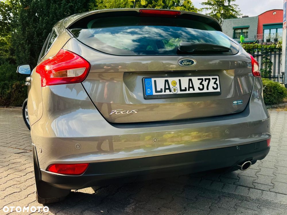 Ford Focus 2.0 TDCi DPF Start-Stopp-System ST-Line - 9