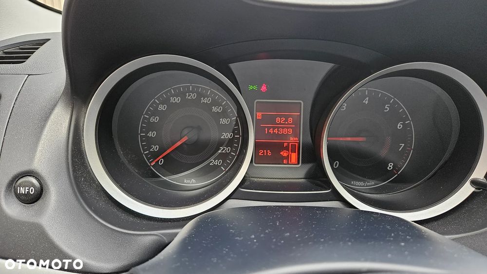 Mitsubishi Lancer 1.8 Invite - 2
