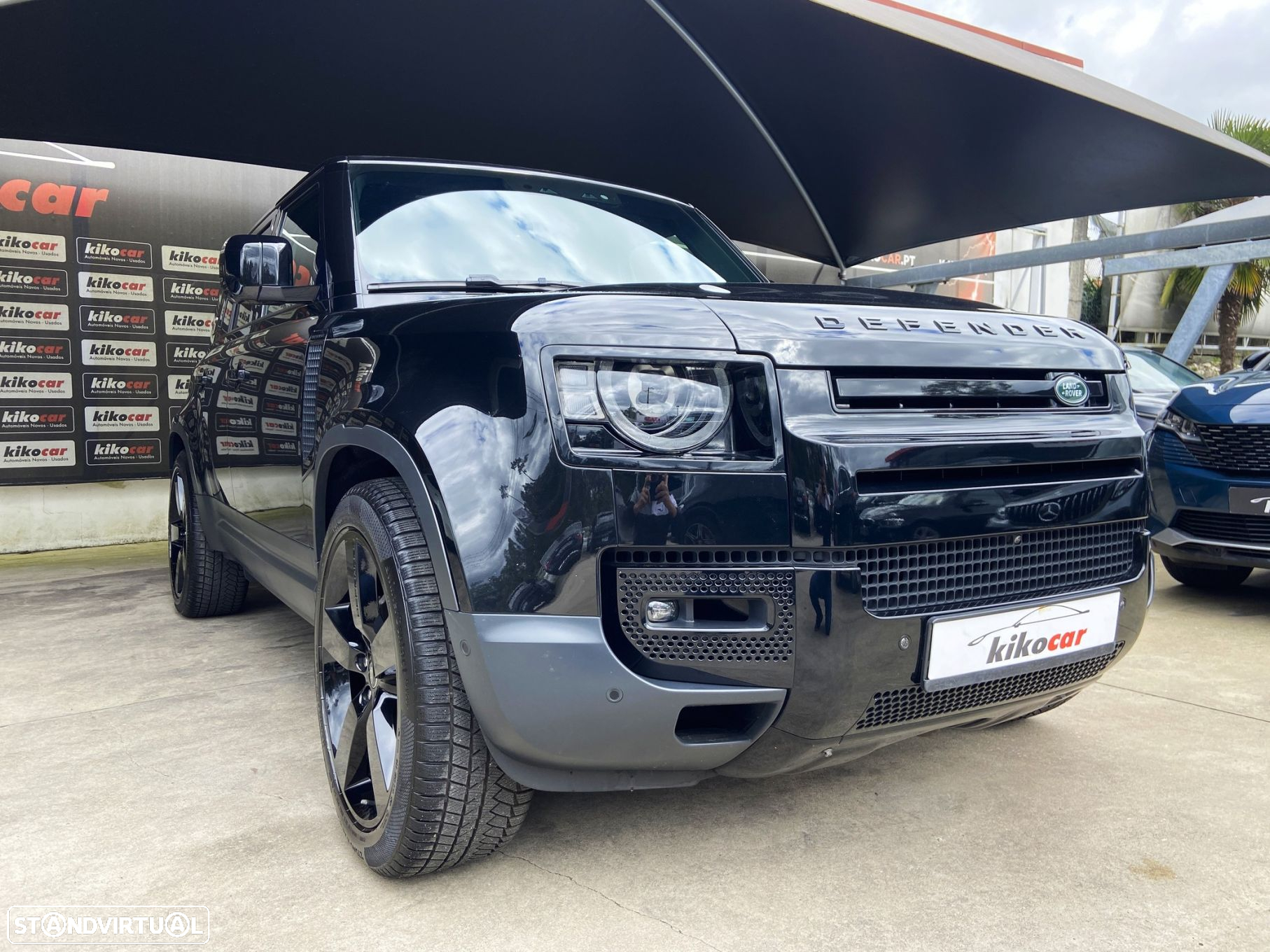 Land Rover Defender 2.0 P400e 110 AWD SE - 2