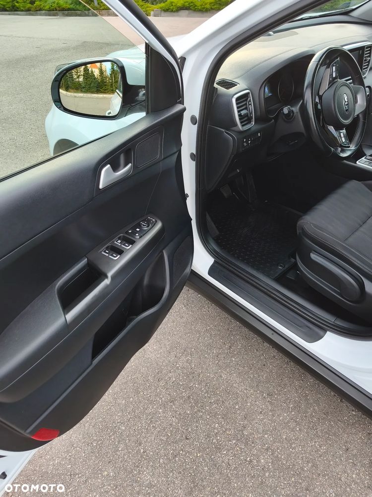 Kia Sportage - 14