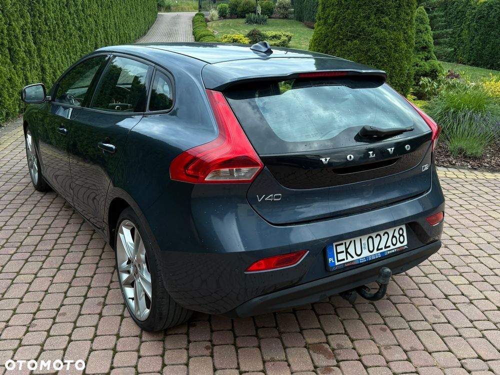 Volvo V40 D2 Drive-E Momentum - 3
