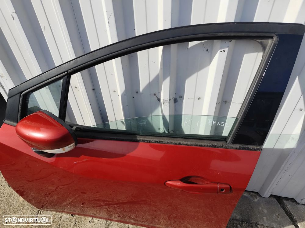 Nissan Micra K14 PORTA FRENTE ESQUERDA - PF652 - 2