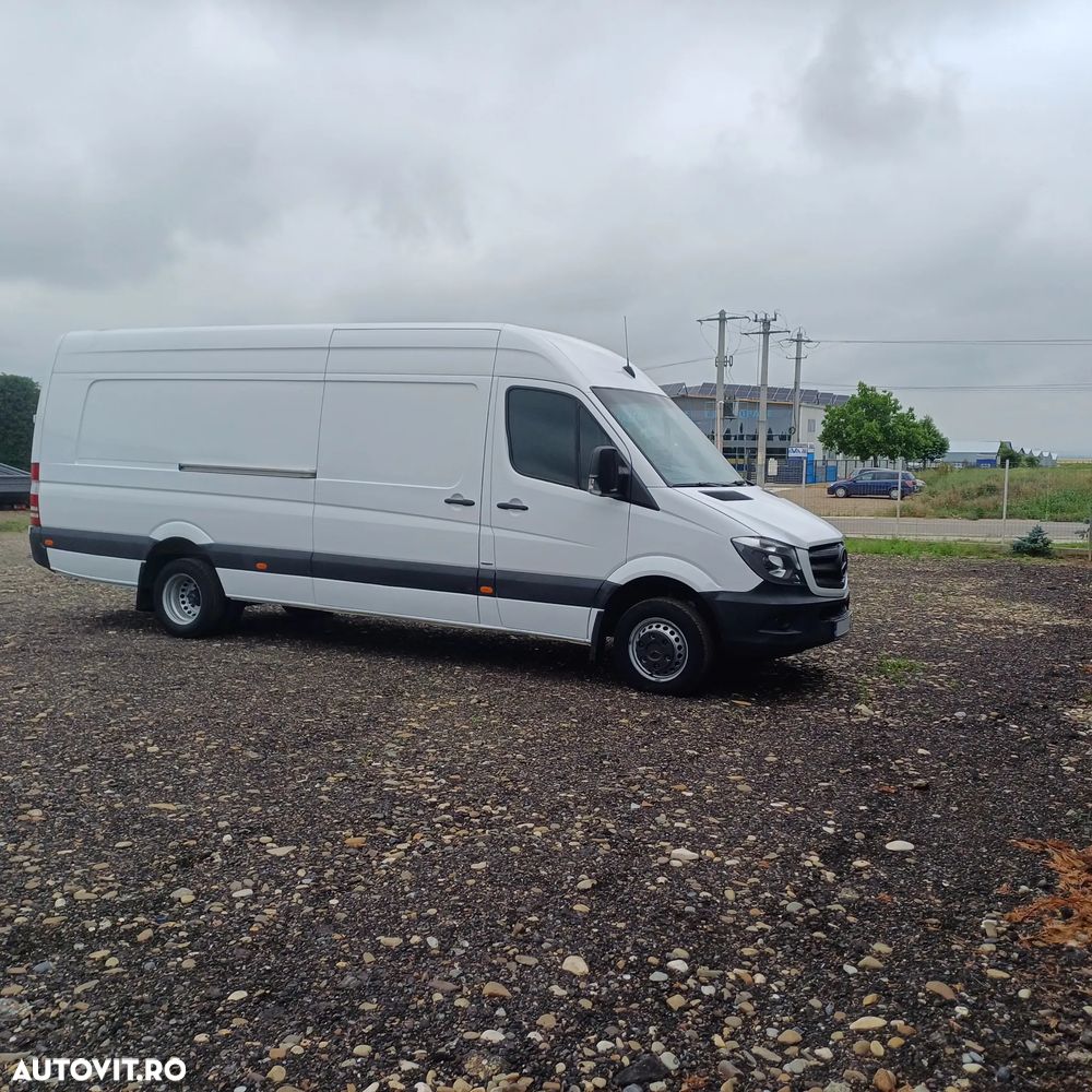 Mercedes-Benz Sprinter - 20