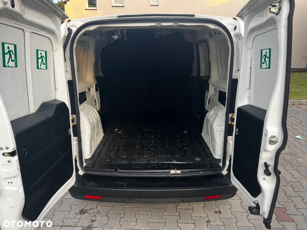 Fiat Doblo Dynamic - 9
