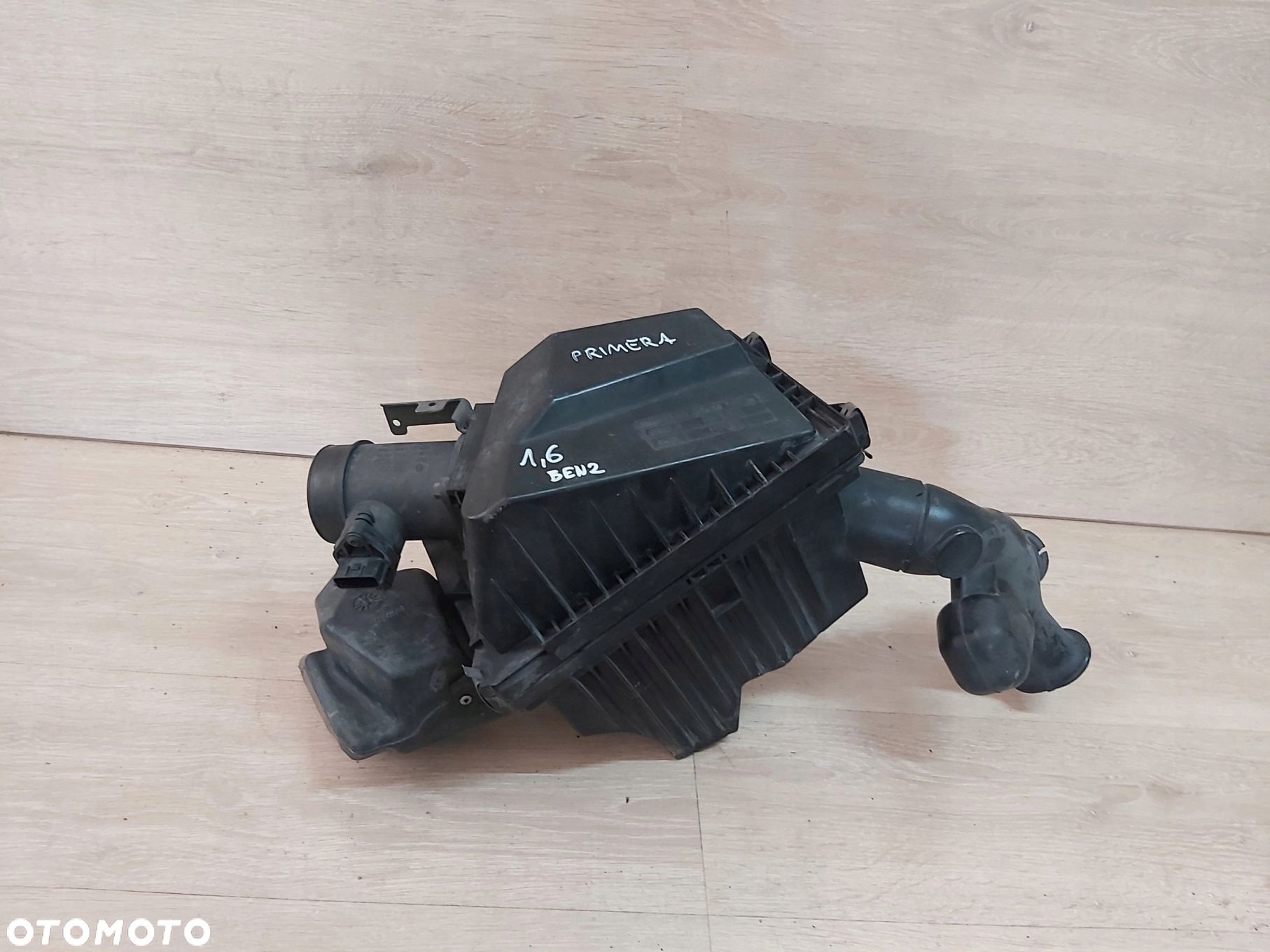 Nissan Primera P12 obudowa filtra powietrza puszka 1,6 benzyna - 1