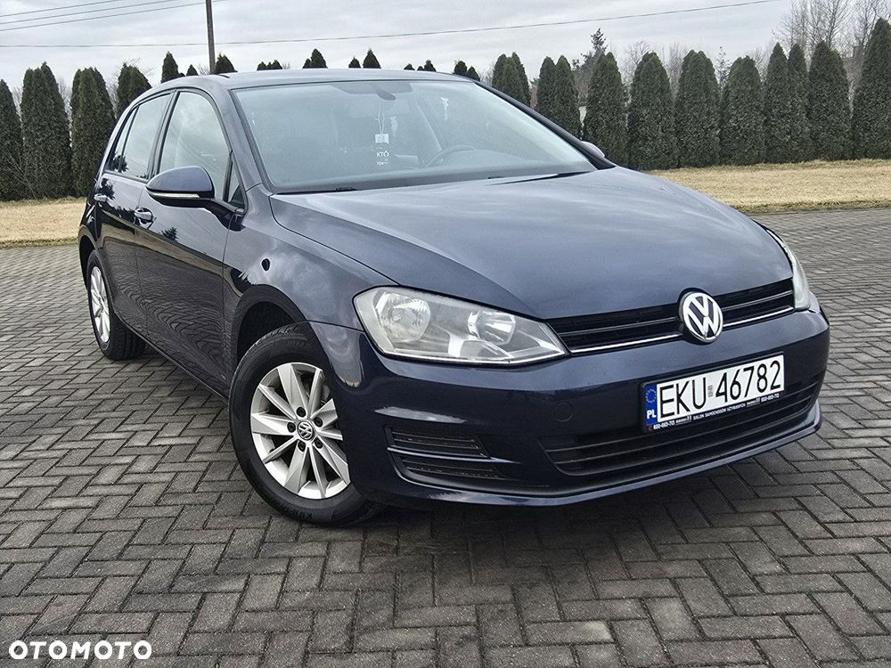 Volkswagen Golf - 2