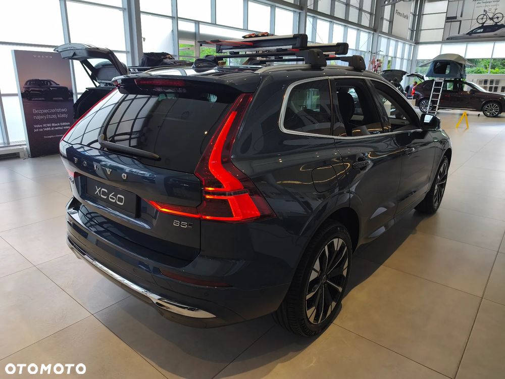 Volvo XC 60 B5 B AWD Ultra Bright - 6
