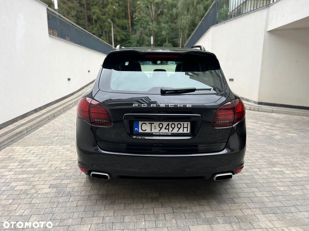 Porsche Cayenne - 6
