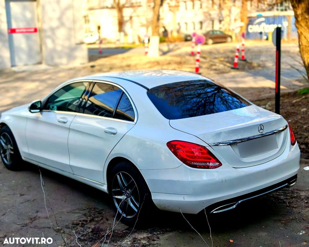 Mercedes-Benz C 220 d 4Matic 9G-TRONIC Edition - 11