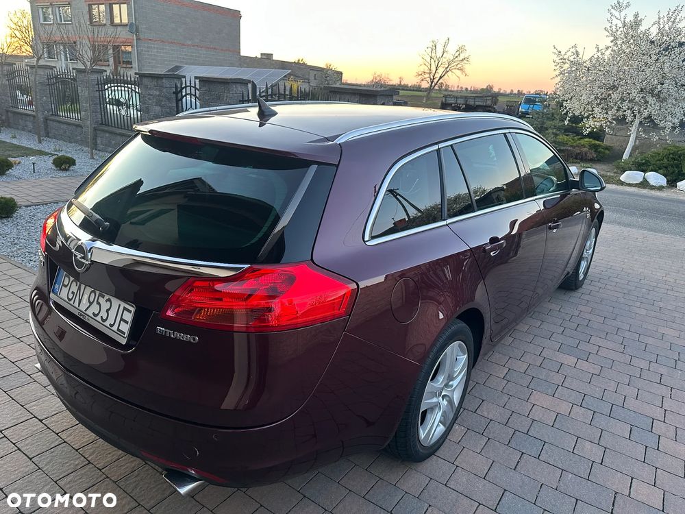 Opel Insignia - 11