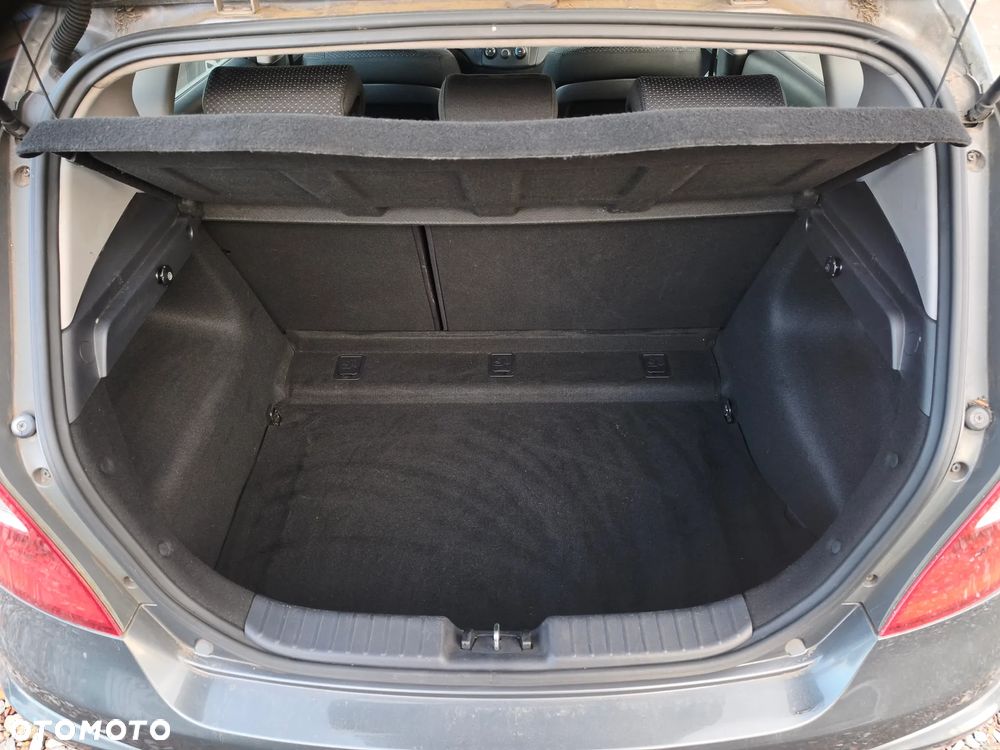 Hyundai i30 1.4 Edition Plus - 13