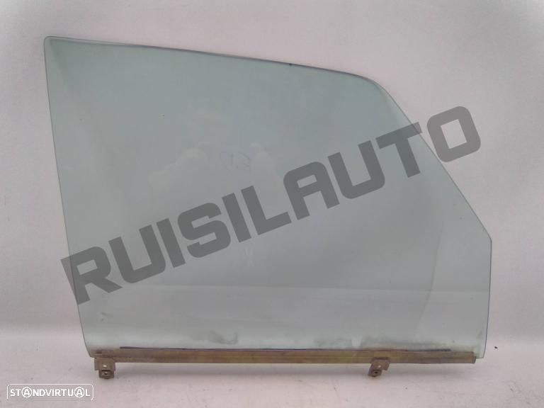 Vidro Porta Frente Direito  Mercedes W123 [1976_1985] 220d - 1