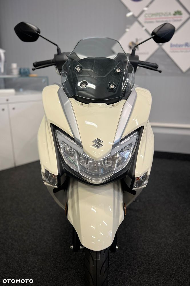 Suzuki Burgman - 3