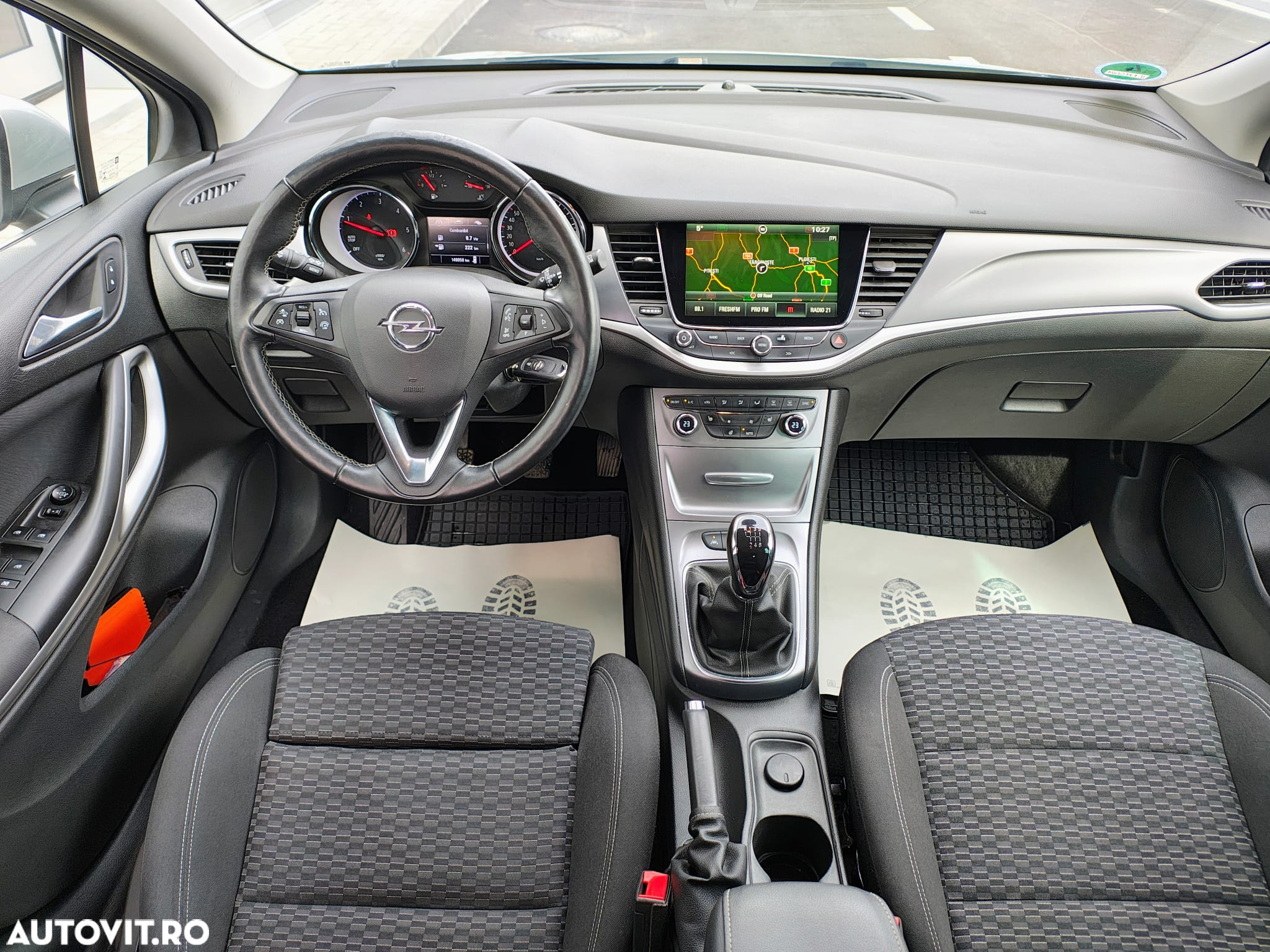 Opel Astra 1.6 D (CDTI) Business - 4