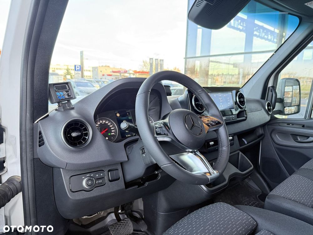Mercedes-Benz Sprinter 519 CDI izoterma, agregat - 11