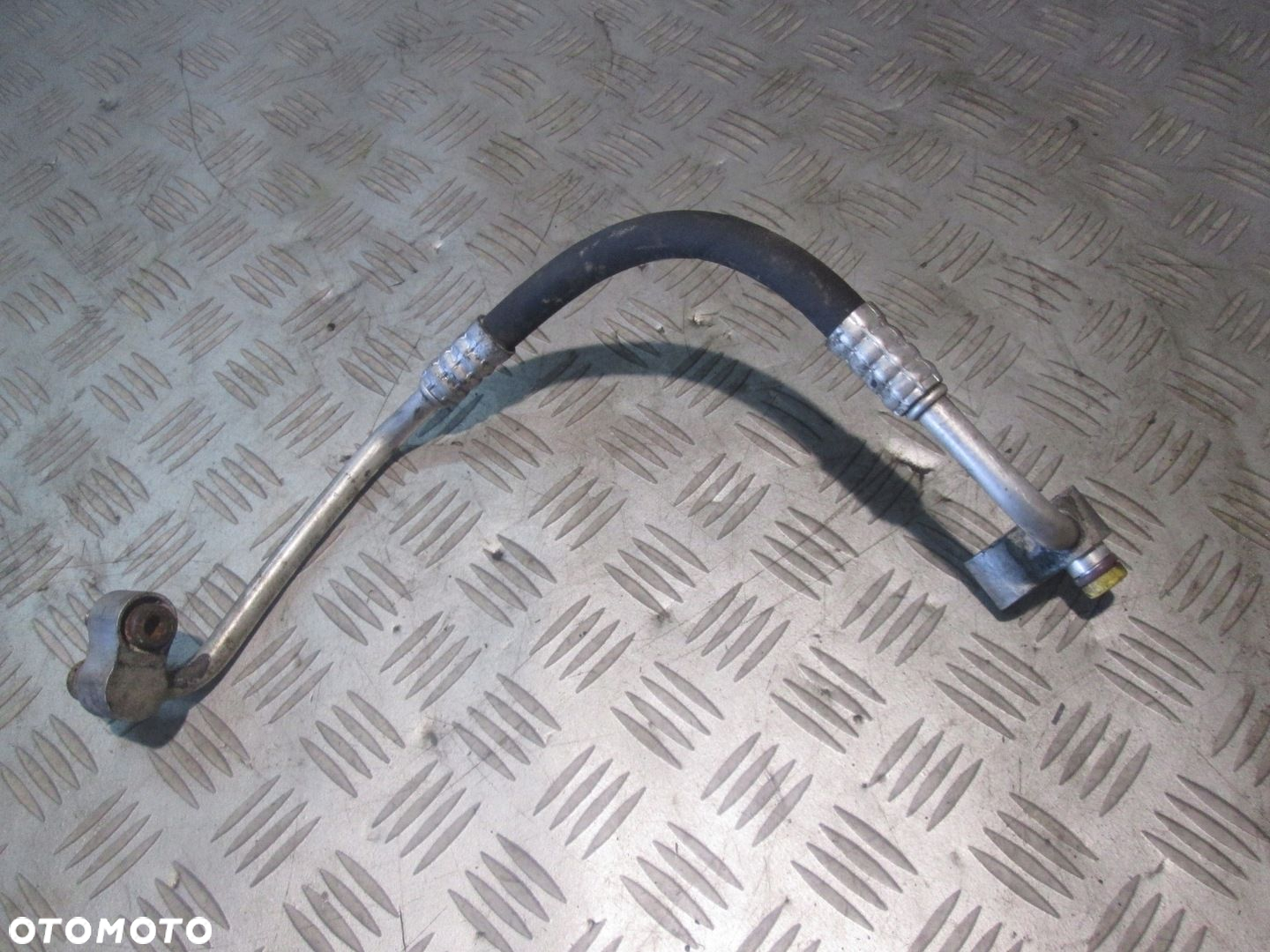 PRZEWÓD KLIMATYZACJI BMW E46 320 - 2