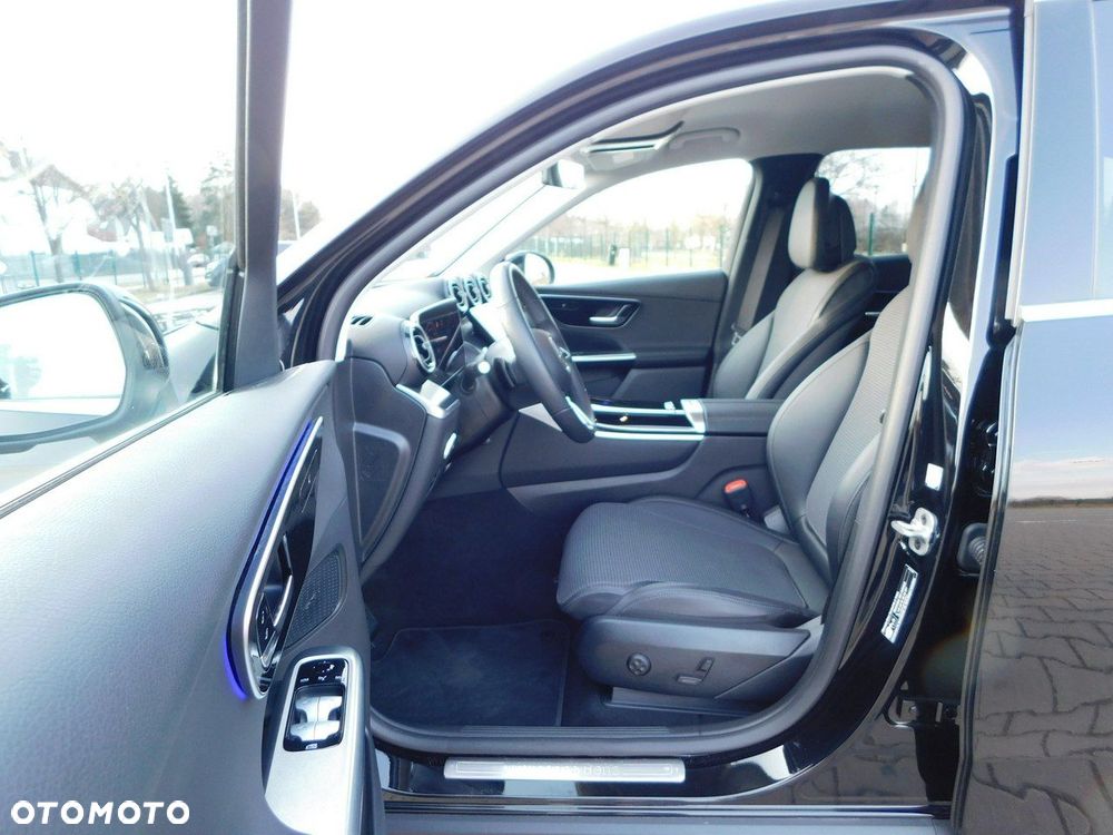 Mercedes-Benz GLC - 21