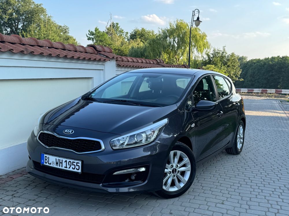 Kia Ceed - 3