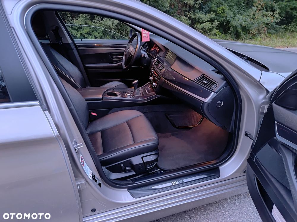 BMW Seria 5 - 16