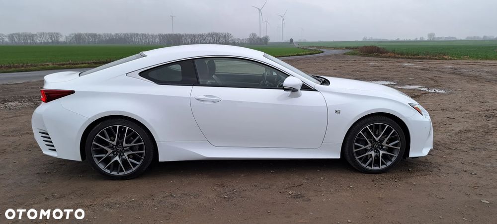 Lexus RC 200t / 300 F Sport - 5