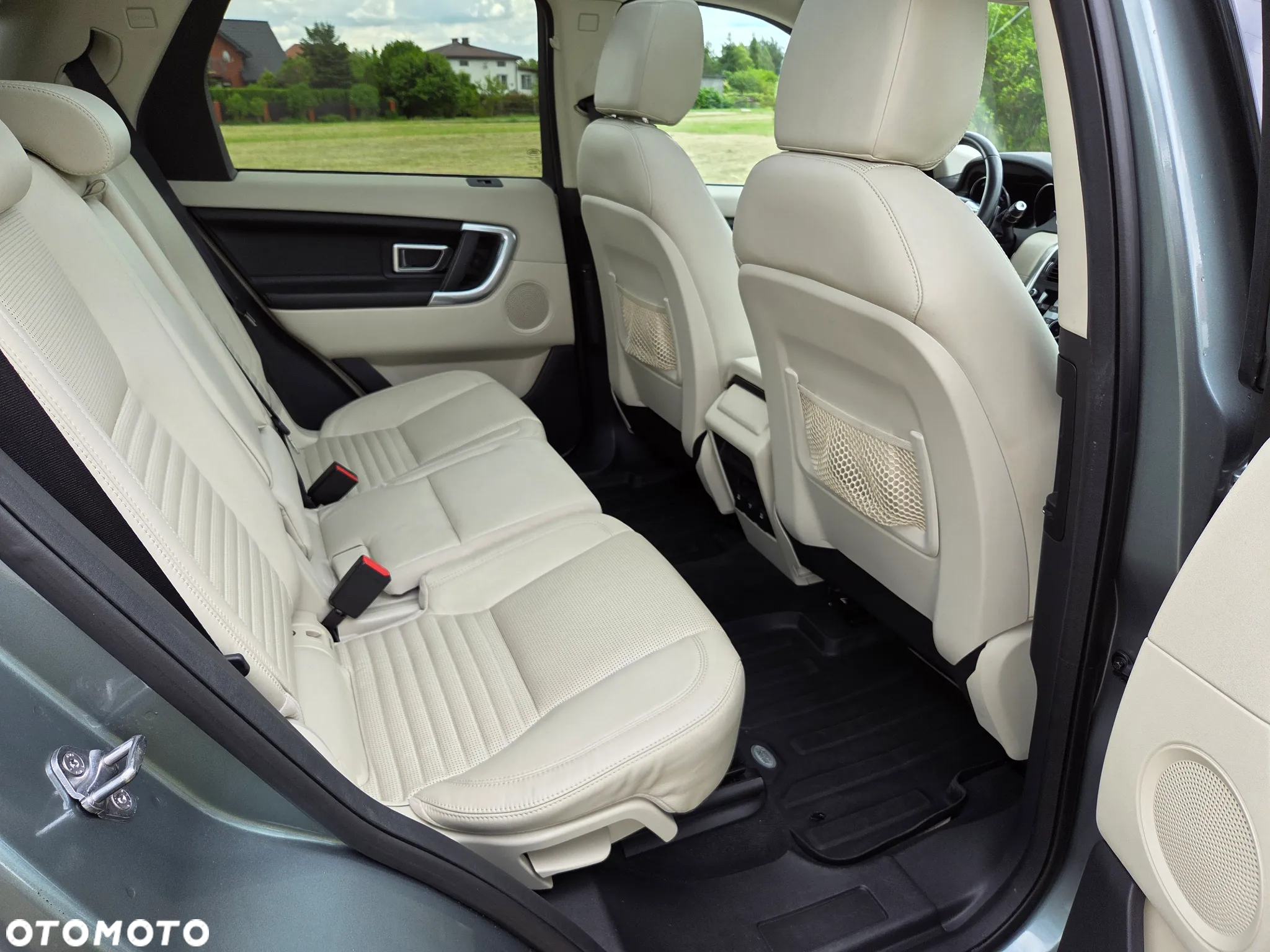 Land Rover Discovery Sport 2.0 Si4 HSE Luxury - 38