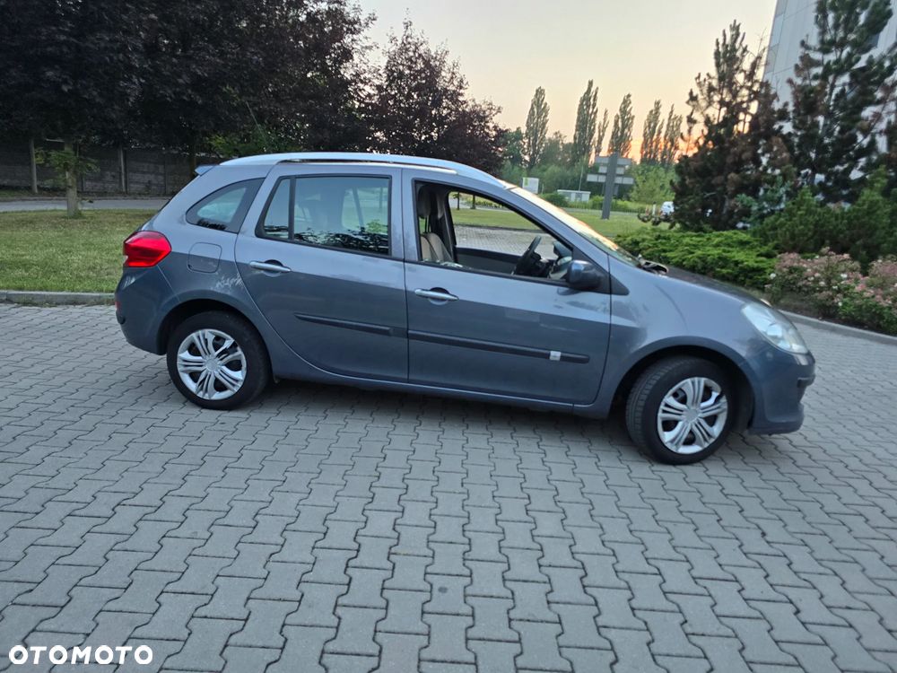 Renault Clio 1.2 16V All Inclusive - 38