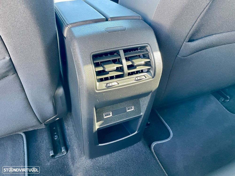 Peugeot 308 SW 1.2 PureTech Allure - 27