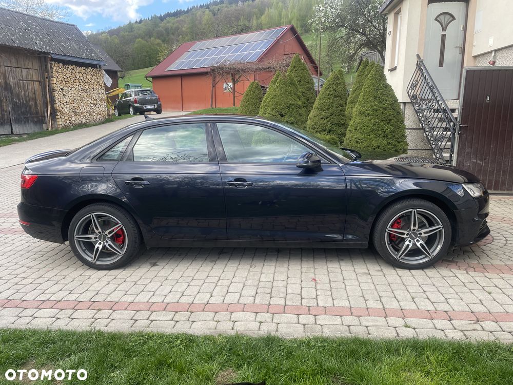 Audi A4 - 4