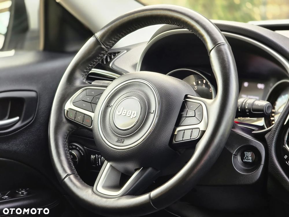 Jeep Compass 1.4 MultiAir Limited - 21