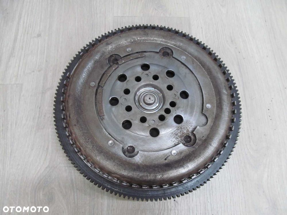 MERCEDES VITO VIANO 639 2.2 CDI 04-14 SPRZEGLO DWUMAS KOLO DWUMASOWE TARCZA 9MM - 3