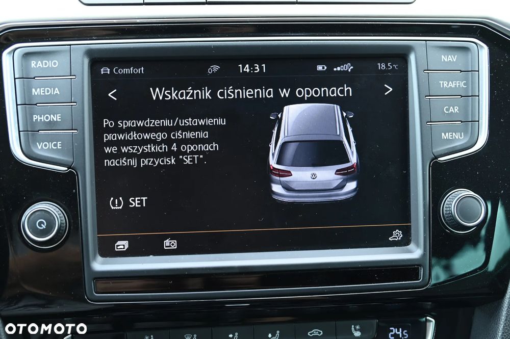 Volkswagen Passat 2.0 TDI Bi-Turbo BMT 4Mot Highline DSG - 33