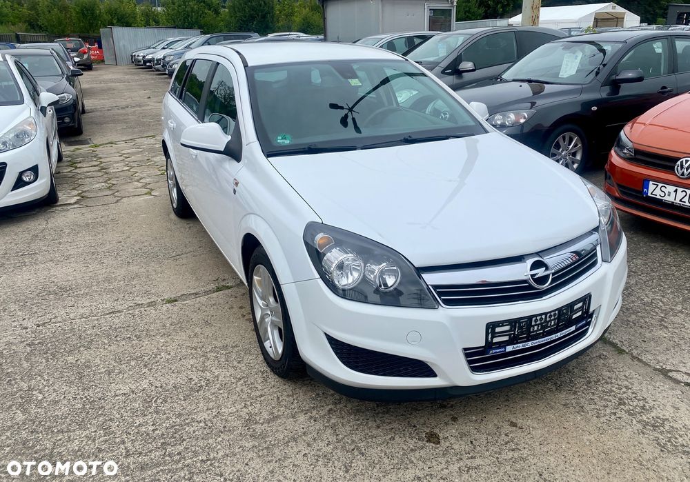 Opel Astra 1.4 Caravan Edition 111 Jahre - 22