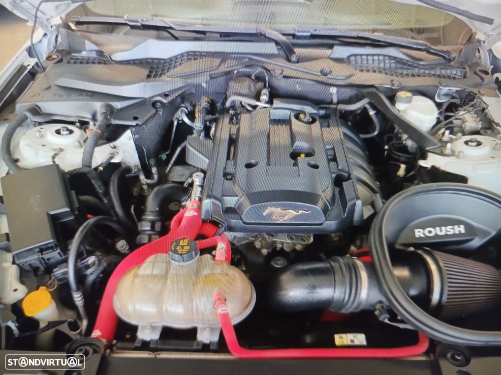 Ford Mustang 2.3i EcoBoost - 9
