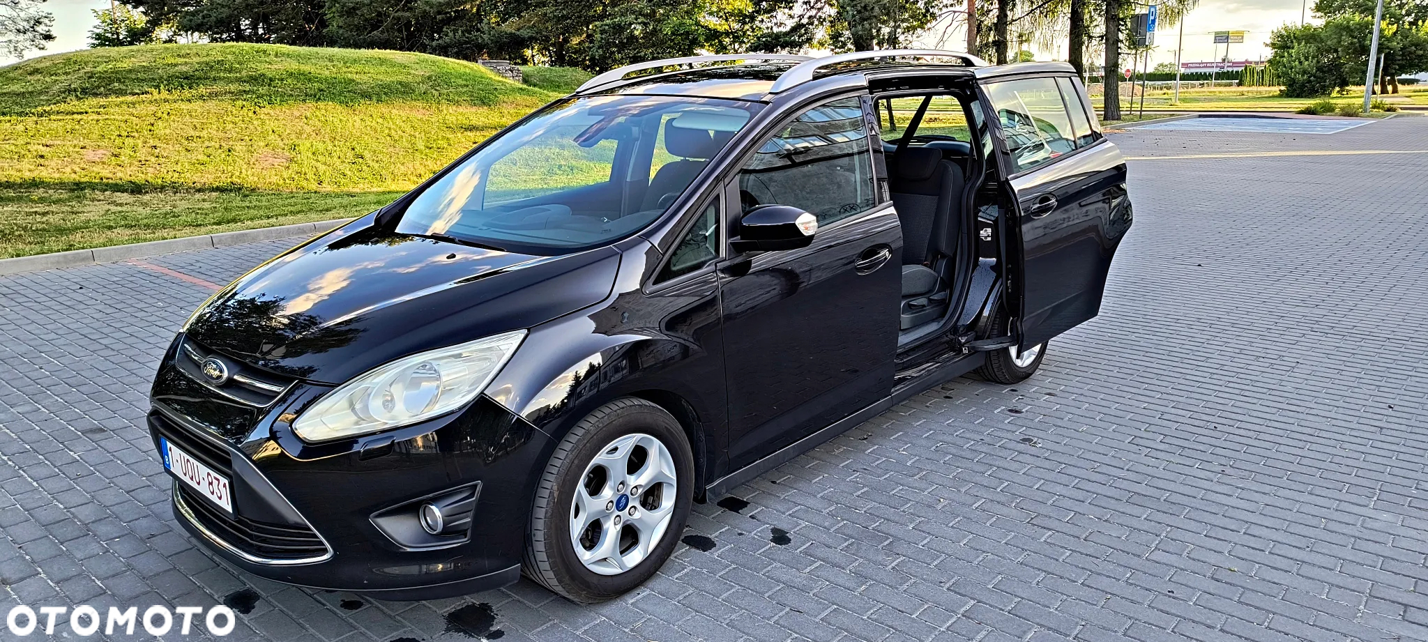 Ford Grand C-MAX 1.6 TDCi Titanium - 16