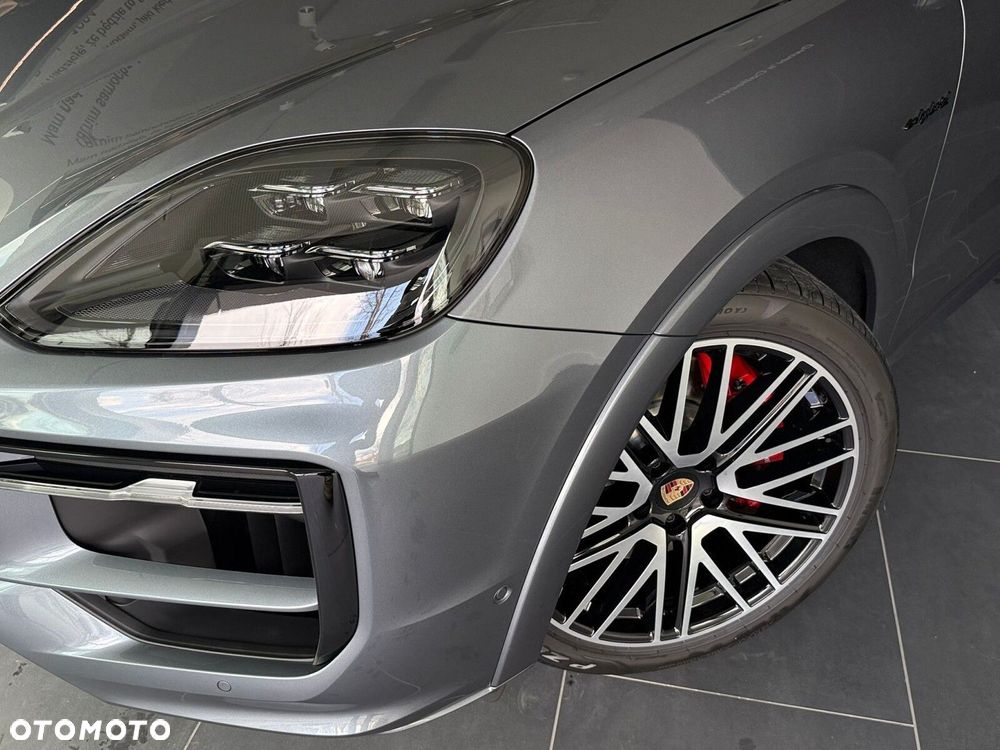 Porsche Cayenne - 9