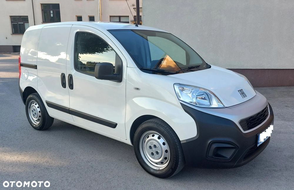 Fiat Fiorino Cargo SX 1.3 Multijet Salon PL 2xDrzwi 17 tys. km F. VAT-23 VAT-1 - 2