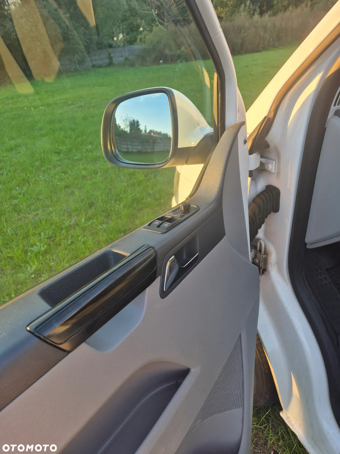 Volkswagen Caravelle BiTDI L1 Comfortline - 14