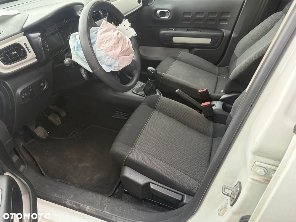 Citroën C3 Pure Tech 68 LIVE - 8
