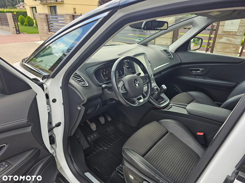 Renault Grand Scenic ENERGY TCe 130 INTENS - 8